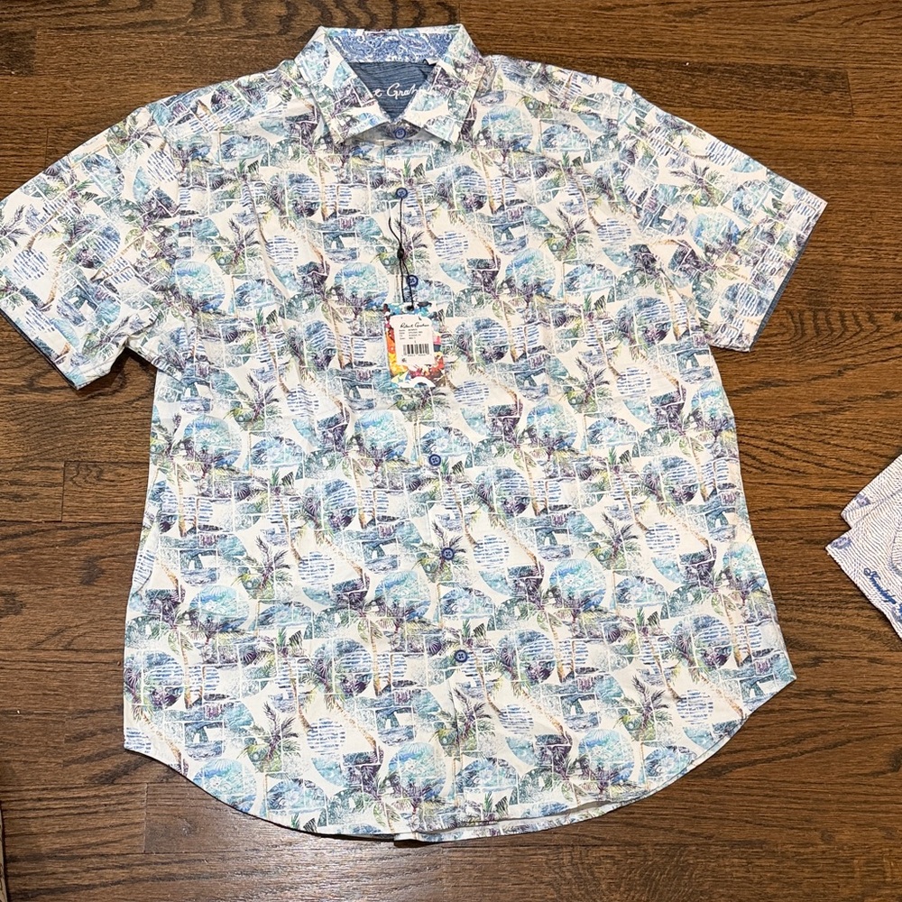 Robert Graham Blue and White Patterned Casual Shirt